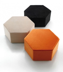 Modern Lounge Furniture: ESA chaise lounge pouf by Kazuhide Takahama