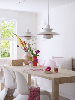 Dining room pendant lighting fixture