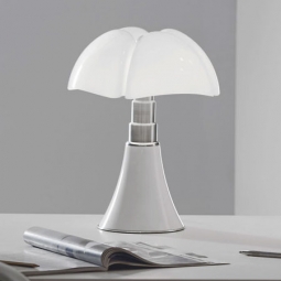 Martinelli Luce: Gae Aulenti Mini Pipistrello Lamp