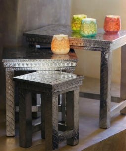 Silver-clad nesting tables